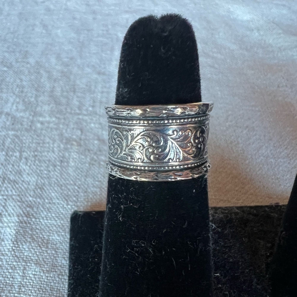 Sundance Intricate Silver Band NWbox